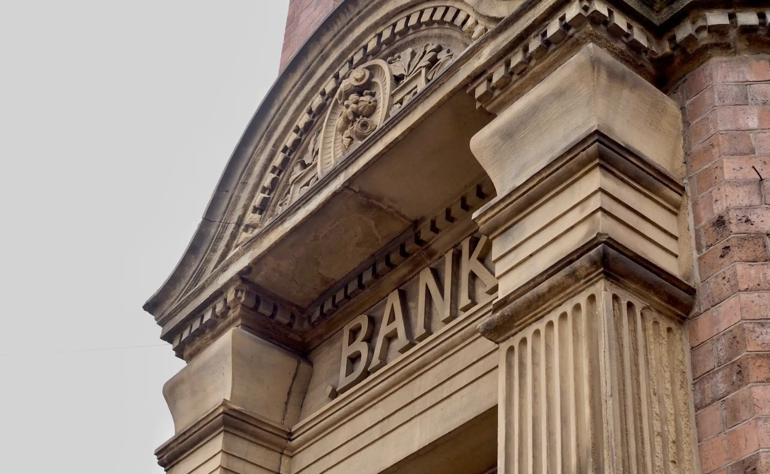 Why European Banks Should Consider EU Cloud Providers Over US Platforms. Why banks need it?